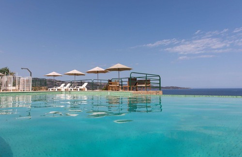 Figarella Apartment | Inviting Apartment for 4 with Pool, Ocean View & A/C