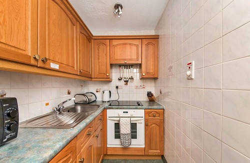Thirsk Apartment | Nice apartment for 4 guests with pool, hot tub, WIFI and terrace