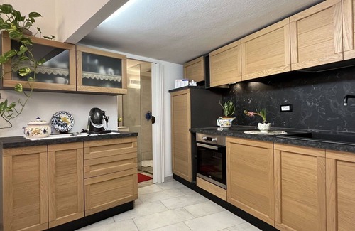 Pantai Apartment | Inviting Apartment for 4 with Ocean View and Patio