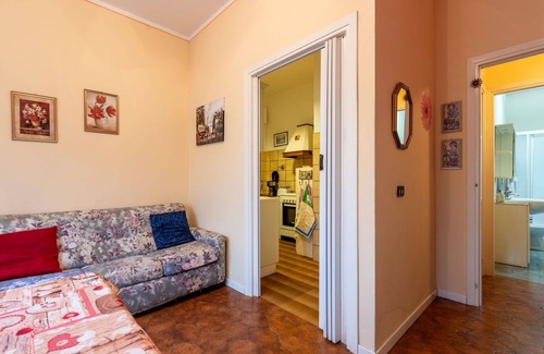 Bracchio Apartment | Cozy Apartment for 2 with Lake View and Pet-Friendly Perks