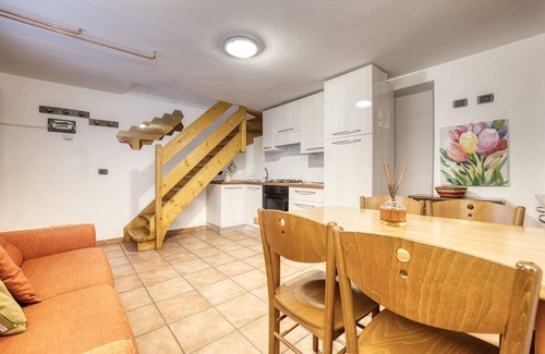 Macugnaga Apartment | Cozy Apartment with Panoramic Views and Pet-Friendly Perks