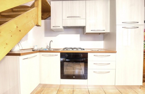 Macugnaga Apartment | Cozy Apartment with Panoramic Views and Pet-Friendly Perks