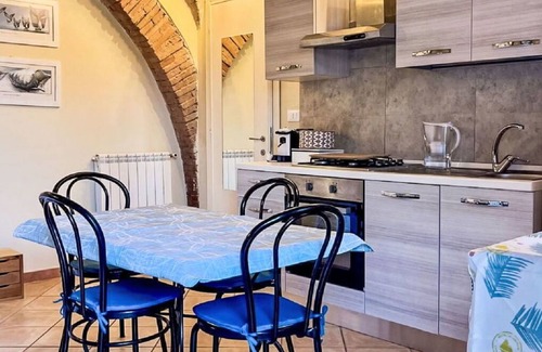 Cecina Apartment | Nice apartment for 3 guests with WIFI, A/C, pool, TV and pets allowed