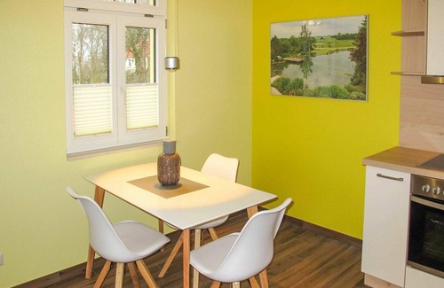 Splietsdorf Apartment | Cozy Apartment for 3 with Balcony and Free WIFI