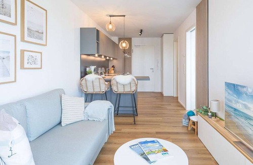 Norderhafen Apartment | Nice apartment for 3 people with WIFI, TV and balcony
