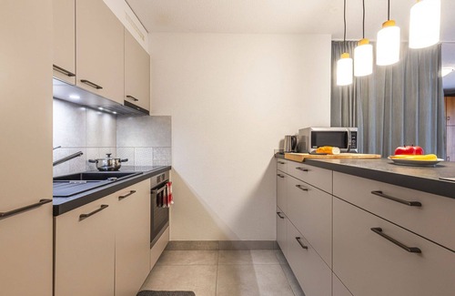 Champery Apartment | Nice apartment for 4 guests with WIFI, TV, balcony, panoramic view and parking