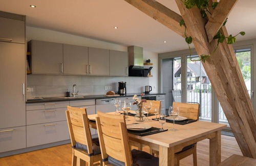 Fischbach bei Dahn Apartment | Cozy Apartment for 4 with Lake View, WiFi & Balcony