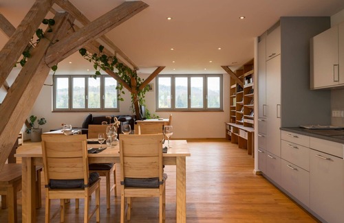 Fischbach bei Dahn Apartment | Cozy Apartment for 4 with Lake View, WiFi & Balcony