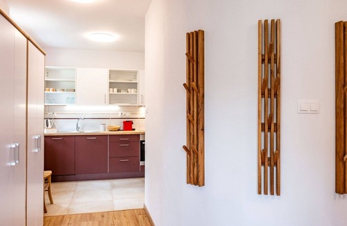 Jachymov Apartment | Welcoming Apartment for 4 with WIFI, Balcony & Parking