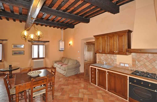 Marradi Apartment | Inviting Apartment for 4 with Pool, WIFI & Panoramic Views