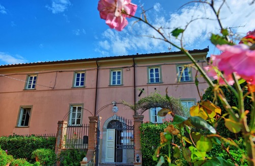 Massarosa Apartment | Inviting Apartment for 4 with Pool, WIFI & Close to Viareggio