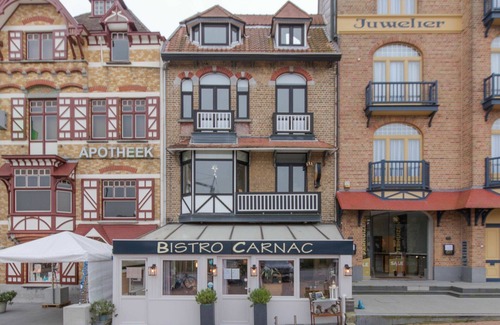 De Haan Apartment | Nice apartment for 4 guests with WIFI, TV, pets allowed and parking