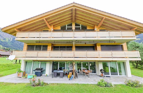 Lenk Apartment | Nice apartment for 4 guests with WIFI and balcony