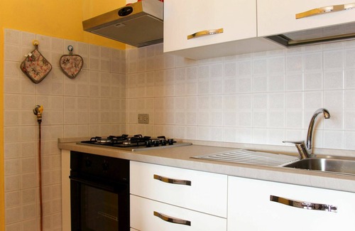 Val di Sogno Apartment | Cozy 4-Person Apartment: Pet-Friendly with Lake View