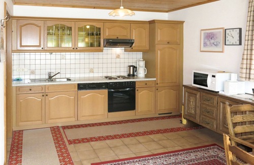 Arriach Apartment | Inviting Apartment for 4 with Lake View and Free Parking