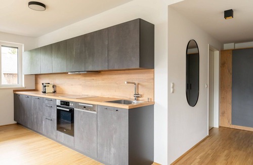 Fronhausen Apartment | Nice apartment for 4 people with WIFI, TV and patio