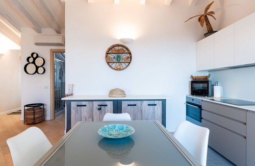 Alassio Apartment | Nice apartment for 4 people with A/C, WIFI, private pool, TV, terrace and pets allowed