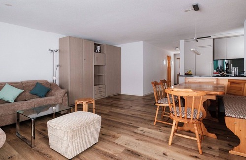 Parpan Apartment | Cozy Apartment for 4 with WIFI, Balcony & Family Amenities