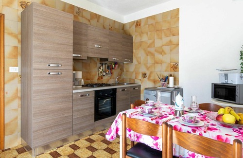 Sorico Apartment | Cozy Apartment for 4: Pet-Friendly with WIFI & Patio