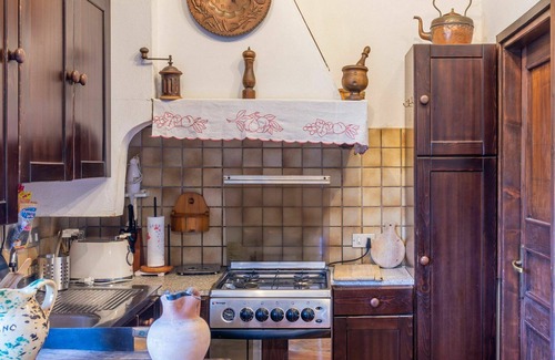 Dongo Apartment | Ideal Apartment for 4 with Lake View and Free WiFi