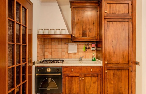Lecco Apartment | Cozy Apartment for 4 with WIFI, Terrace & Lake Views