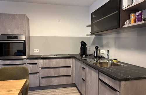 Laengenfeld Apartment | Inviting Apartment for 4 with WIFI, Terrace & Parking