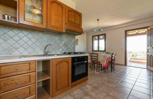 Siniscola Apartment | Nice apartment for 5 guests with TV and balcony