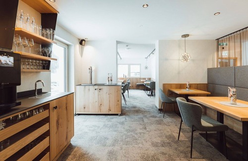 Kaunertal Apartment | Nice apartment for 5 people with WIFI, TV, terrace and parking
