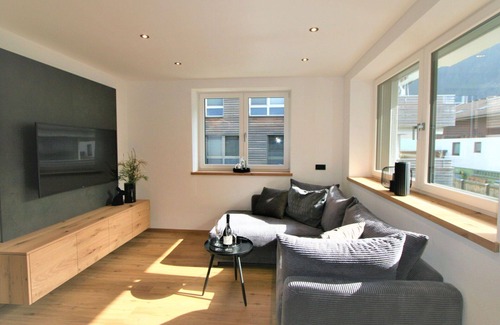 Kramsach Apartment | Comfortable Apartment for 6 with TV, Terrace & Parking