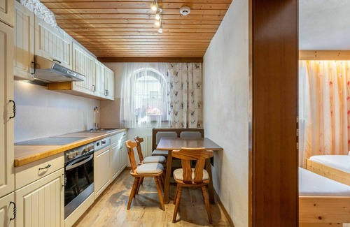Soelden Apartment | Convenient Apartment for 6 with Free WiFi and Parking