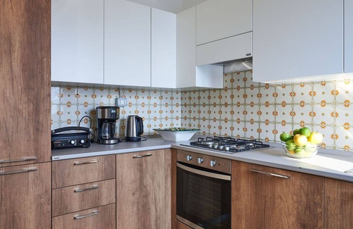 Dongo Apartment | Comfortable Apartment for 6 with Balcony & Pet-Friendly Access