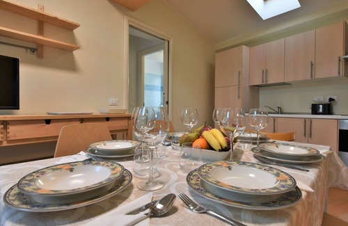 Iseo Apartment | Comfortable Apartment for 6 with Lake View and A/C