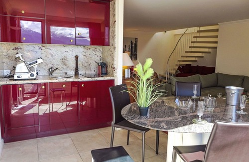 Crans-Montana Apartment | Nice apartment for 8 guests with WIFI, TV, terrace and parking