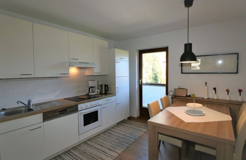 Neustift Im Stubaital Apartment | Cozy Apartment for 9 with WIFI, Balcony, and Parking