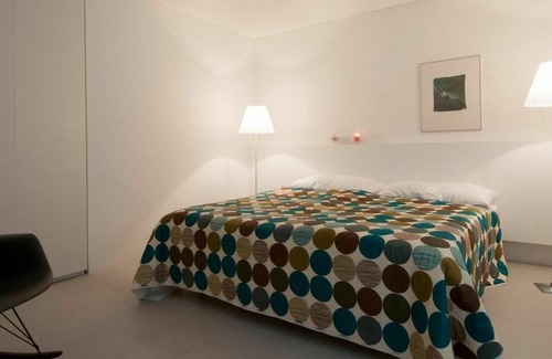 Les Genevez Apartment | Nice apartment for 2 guests with WIFI, TV, balcony and parking