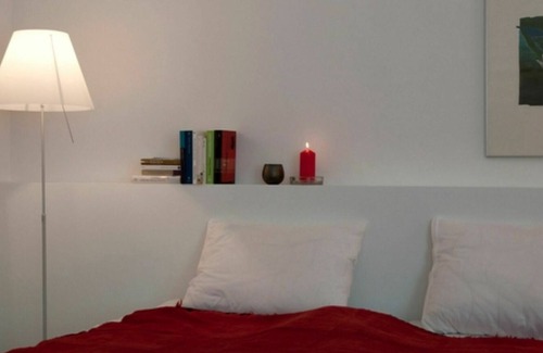 Les Genevez Apartment | Nice apartment for 2 guests with WIFI, TV, balcony and parking