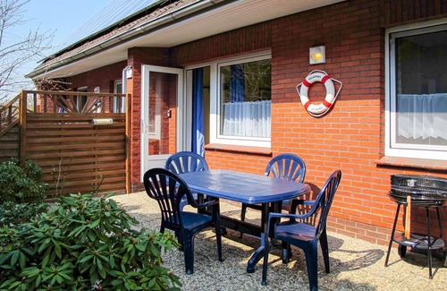 Sehestedt Apartment | Cozy Apartment for 4 with Ocean View, Pets Welcome!