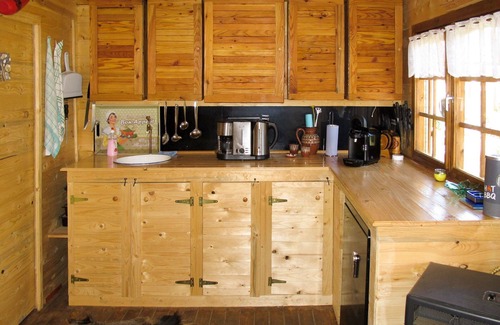 Zussow Apartment | Cozy Apartment for 4 with WIFI, TV, and Parking Access