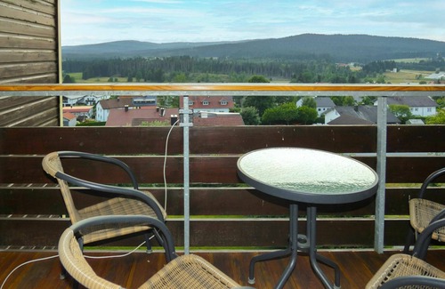Haidmuhle Apartment | Cozy Apartment for 4 with Lake View, WIFI & Parking