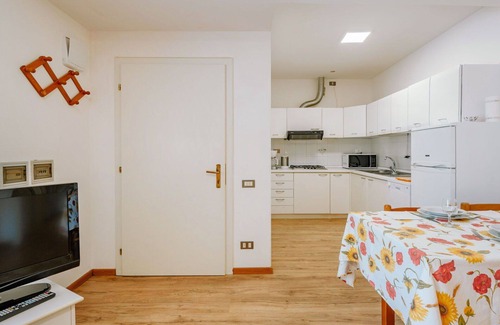 Caldonazzo Apartment | Cozy Apartment for 4 with Pet-Friendly Amenities & Patio
