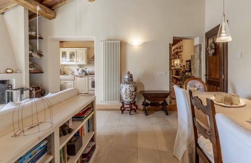 Radicondoli Apartment | Elegant Apartment for 4 with Pool, A/C, and Panoramic Views