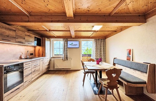 Ramsau am Dachstein Villa | Nice apartment in villa for 3 people with WIFI, TV, balcony, pets allowed and parking