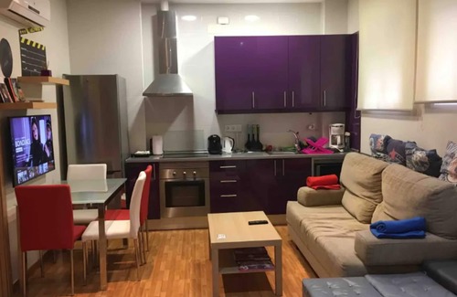 Carretera de Cadiz Apartment | Top-Rated Oceanfront Apartment on Avenida de Velázquez