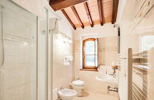 Montegabbione Apartment | Nice Apartment In Biofarm With Pool, Parrano, Italy