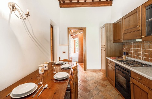Montegabbione Apartment | Nice Apartment In Biofarm With Pool, Parrano, Italy