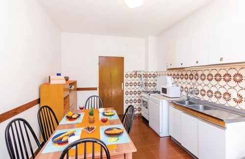 Brsecine Apartment | Discover Oceanfront 3-Bedroom Retreat in Brsecine
