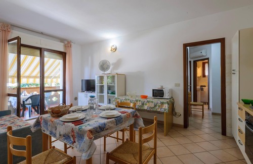 Lido degli Estensi Apartment | Cozy 2-Bedroom Getaway with Oceanfront Views in Comacchio