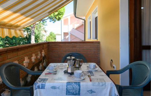 Lido degli Estensi Apartment | Welcoming Comacchio Apartment with Wifi & Family-Friendly Amenities