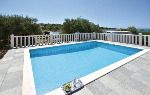 Drvenik Mali Apartment | Family-Friendly 4 Bedroom Apartment in Drvenik Mali