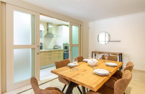 Los Alcazares Apartment | Inviting Apartment Steps from Sandy Beach with Shared Pool